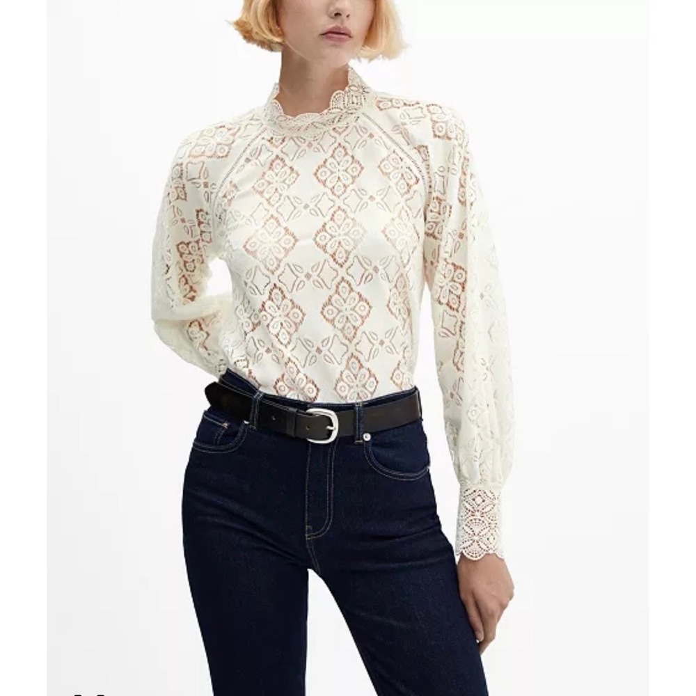 Mango Ruffles Embroidered Floral Lace Long Sleeved Top Blouse Cream Ivory Size 6